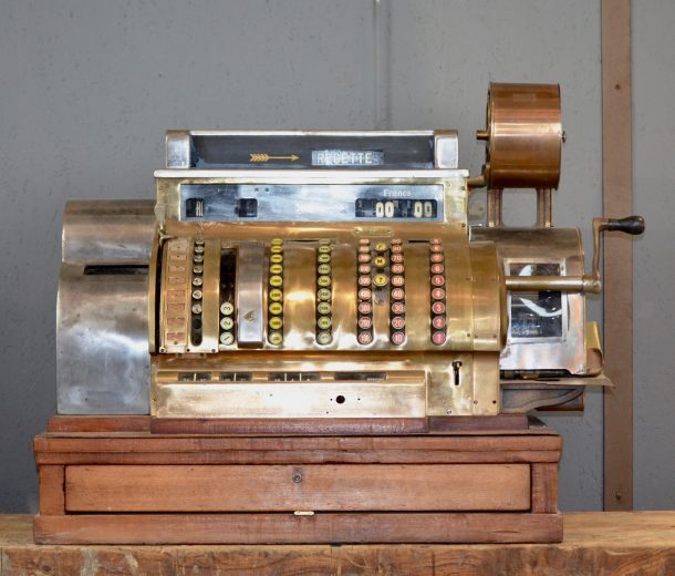 Caisse enregistreuse de brasserie  Marque  National début XX ème