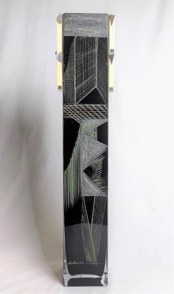 VASE CUBISTE Par A. RIECKE (XXe siècle) 60cm