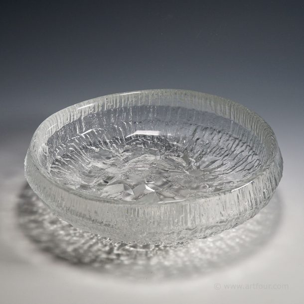 Grande coupe en verre de glace  'Lunaria'  par Tapio Wirkkala pour la verrerie Iittala en 1972
