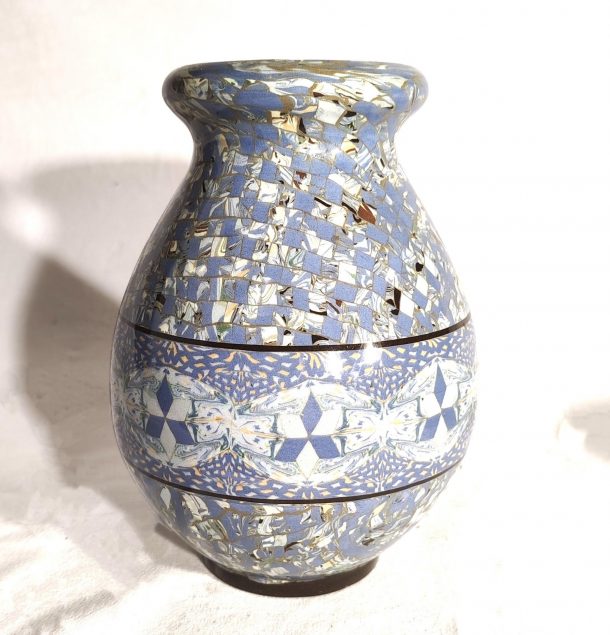 Vase pansu  Gerbino « Vallauris »  dans des tonalités de bleu