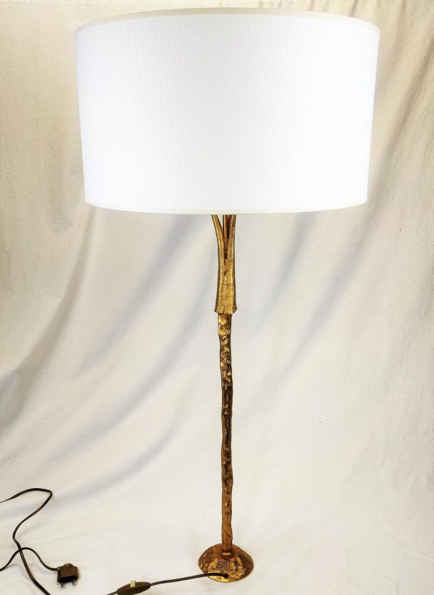 PIERRE CASENOVE - EDITION FONDICA   Lampe en bronze doré  XX -ème