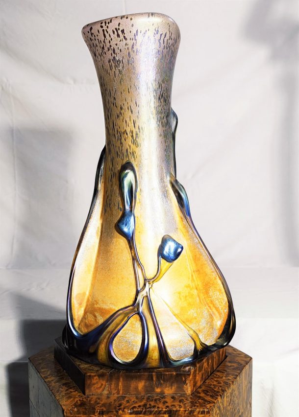 Michele LUZORO  Grand Vase oignon à long col Pâte de verre BIOT 1990.