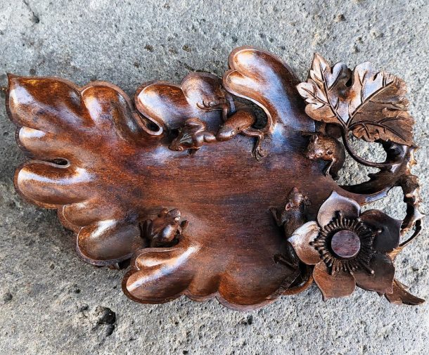 Plateau vide poche coupe bois sculpté Indochine Chine du Sud XIXeme/XX ème feuille de Lotus grenouille