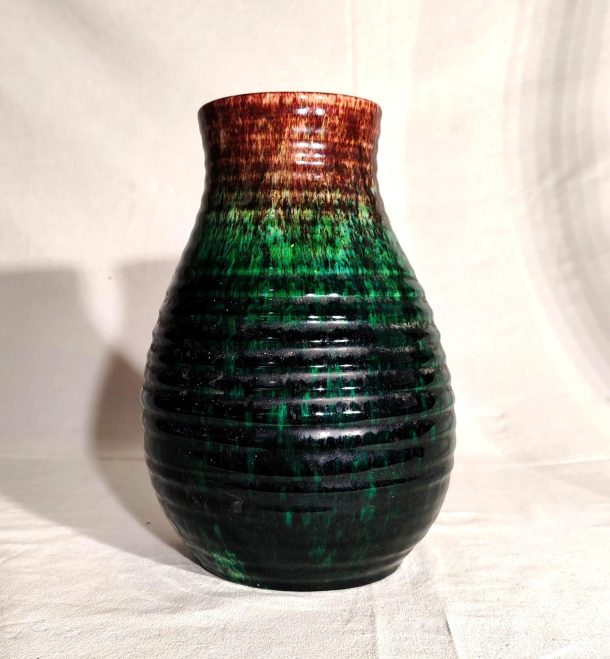ACCOLAY (Les potiers d') - Vase boule à haut col en faïence émaillé polychrome vert et brun
